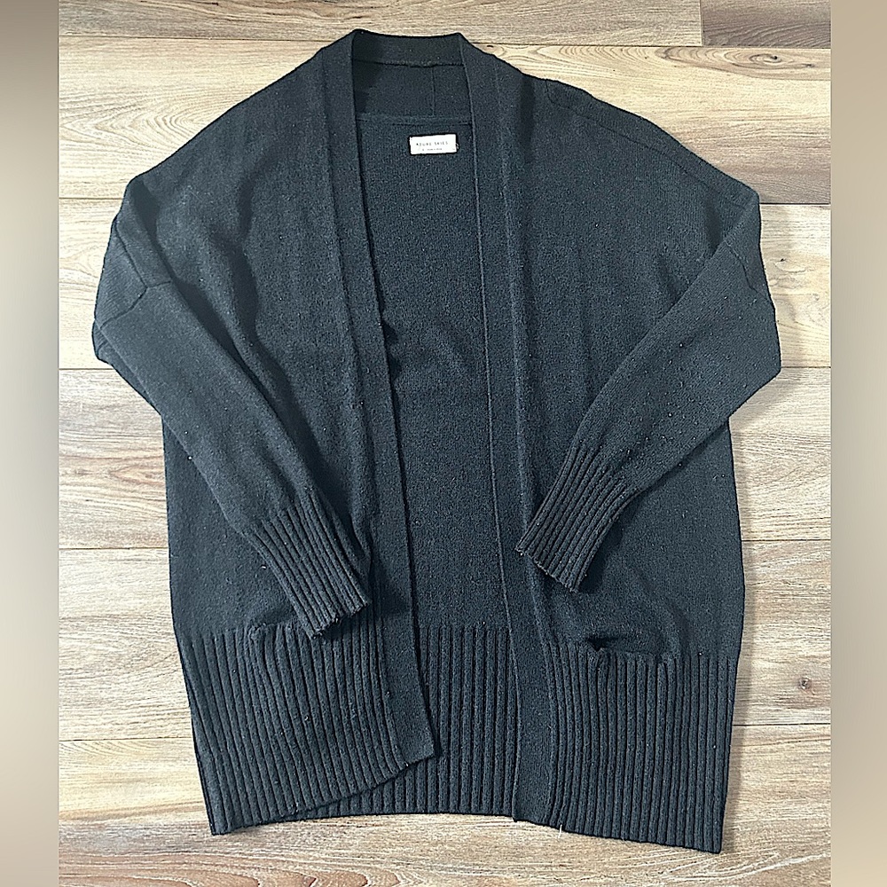 ARITZIA Azure Skies Grey Cardigan Size L